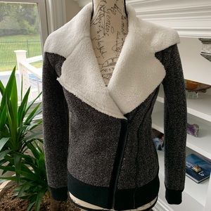 Abercrombie zip up jacket -XS